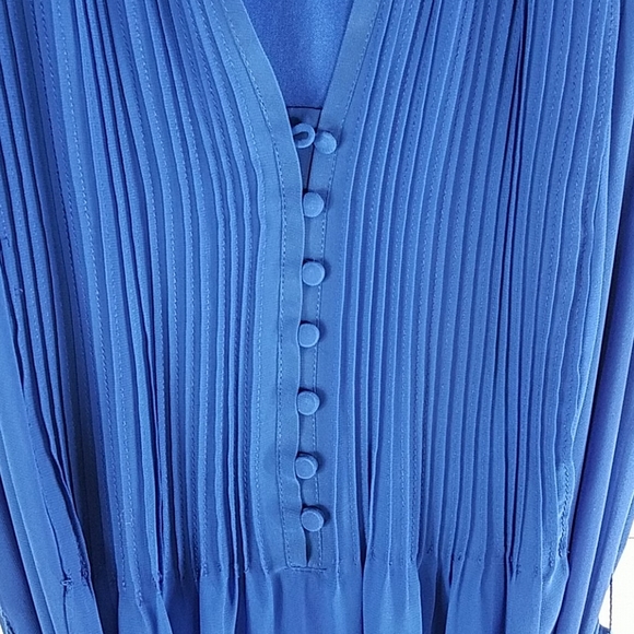 NWT, Roz & Ali, Electric blue dress with tucks, Length 40 Inches, Sz 14 - Picture 5 of 16